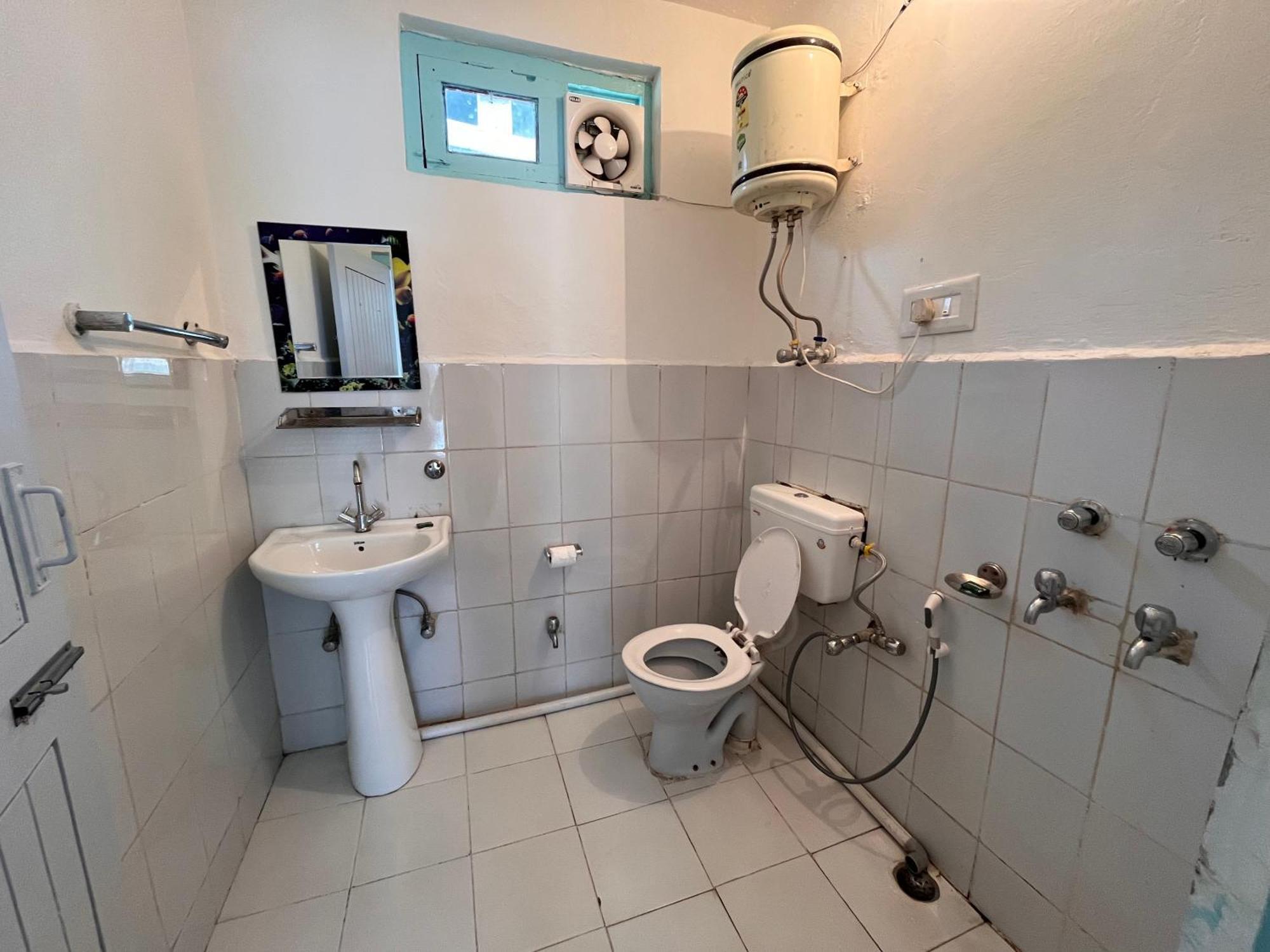 Hotel English Rose, #Personal Parking, #Petfriendly, #Garden, #Bonfire Under The Stars Manāli エクステリア 写真