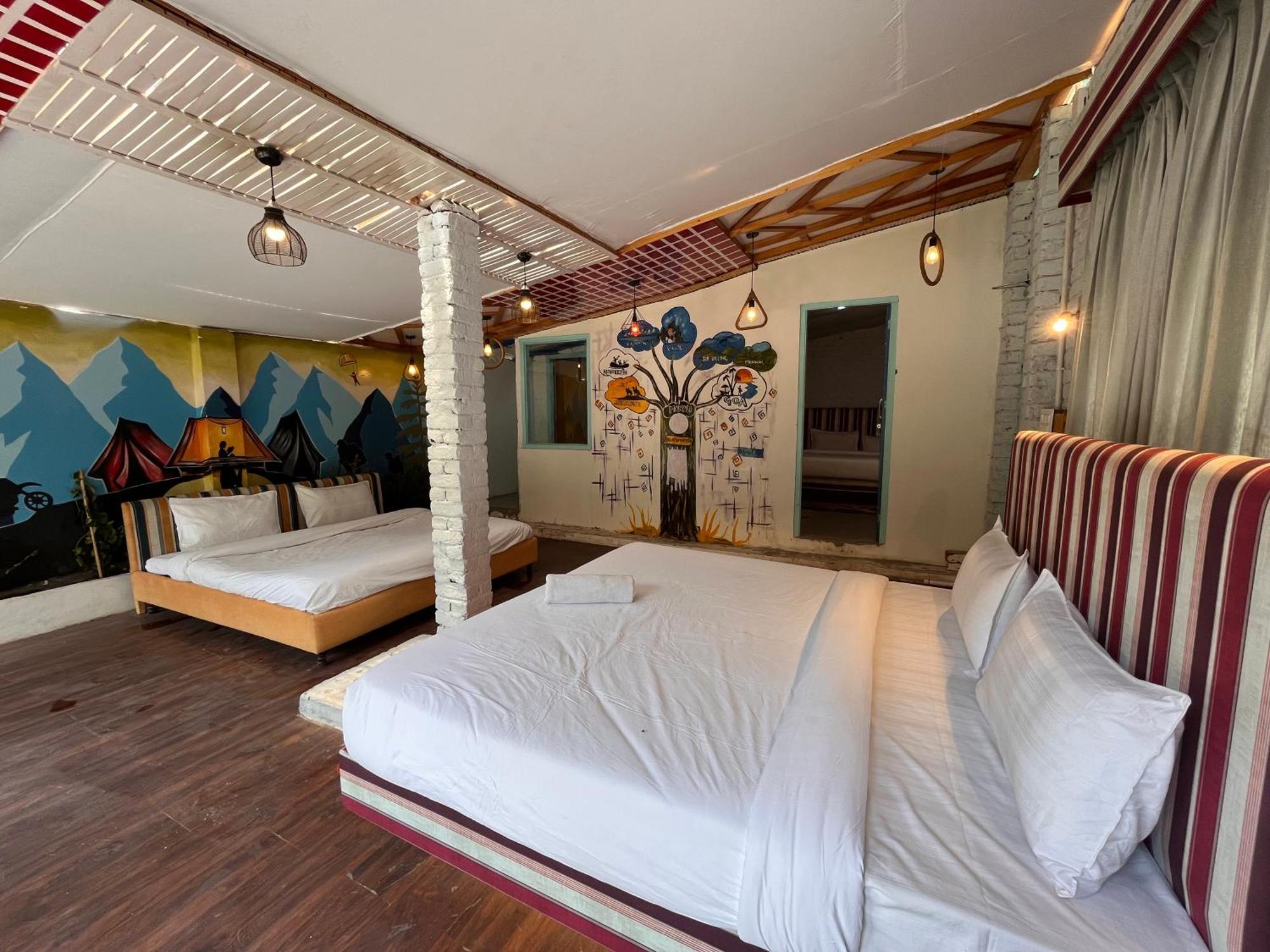 Hotel English Rose, #Personal Parking, #Petfriendly, #Garden, #Bonfire Under The Stars Manāli エクステリア 写真