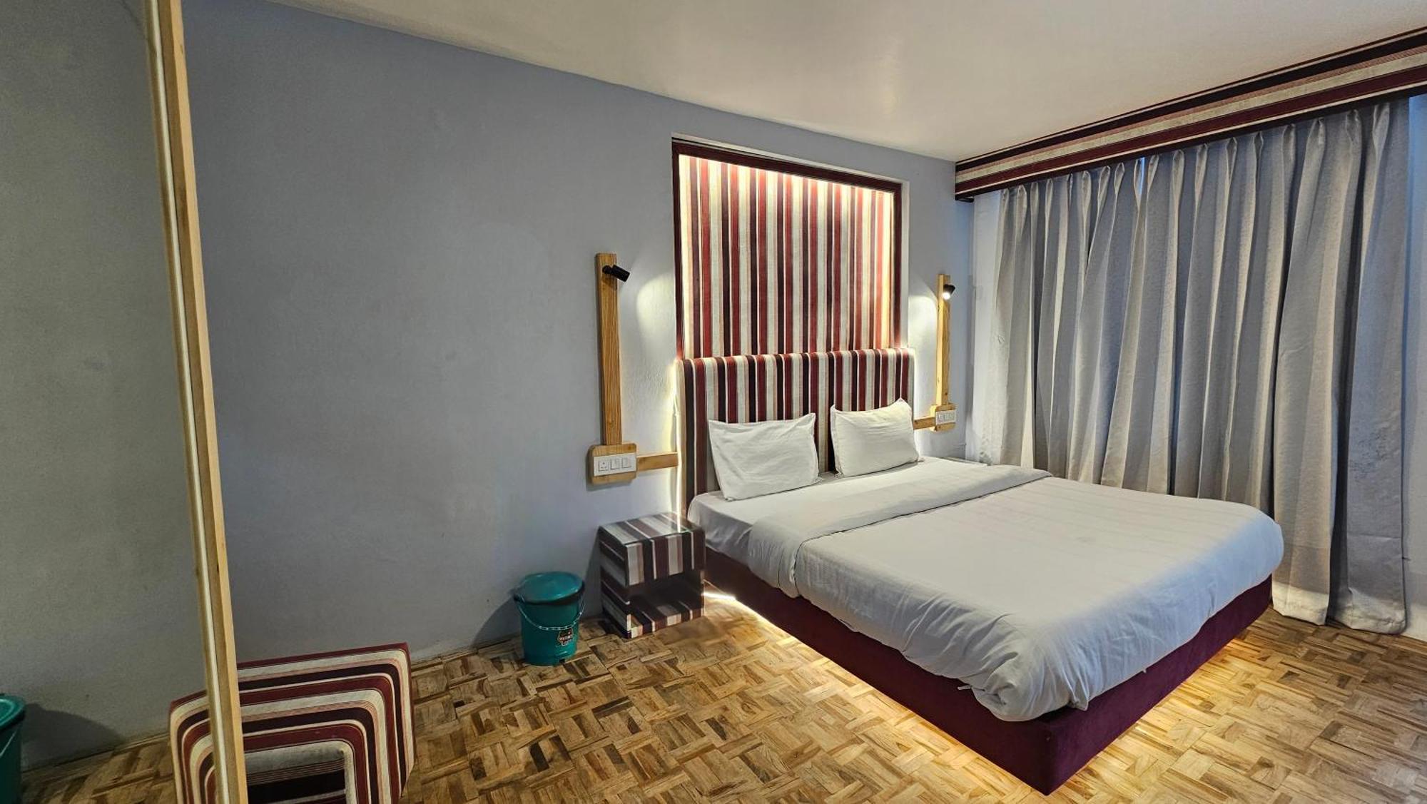Hotel English Rose, #Personal Parking, #Petfriendly, #Garden, #Bonfire Under The Stars Manāli エクステリア 写真